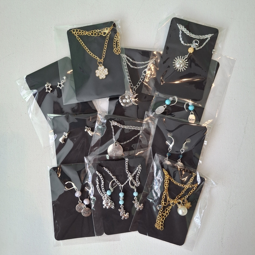Bundle of 10 assorted jewelry items necklaces and earrings gold silver kit set